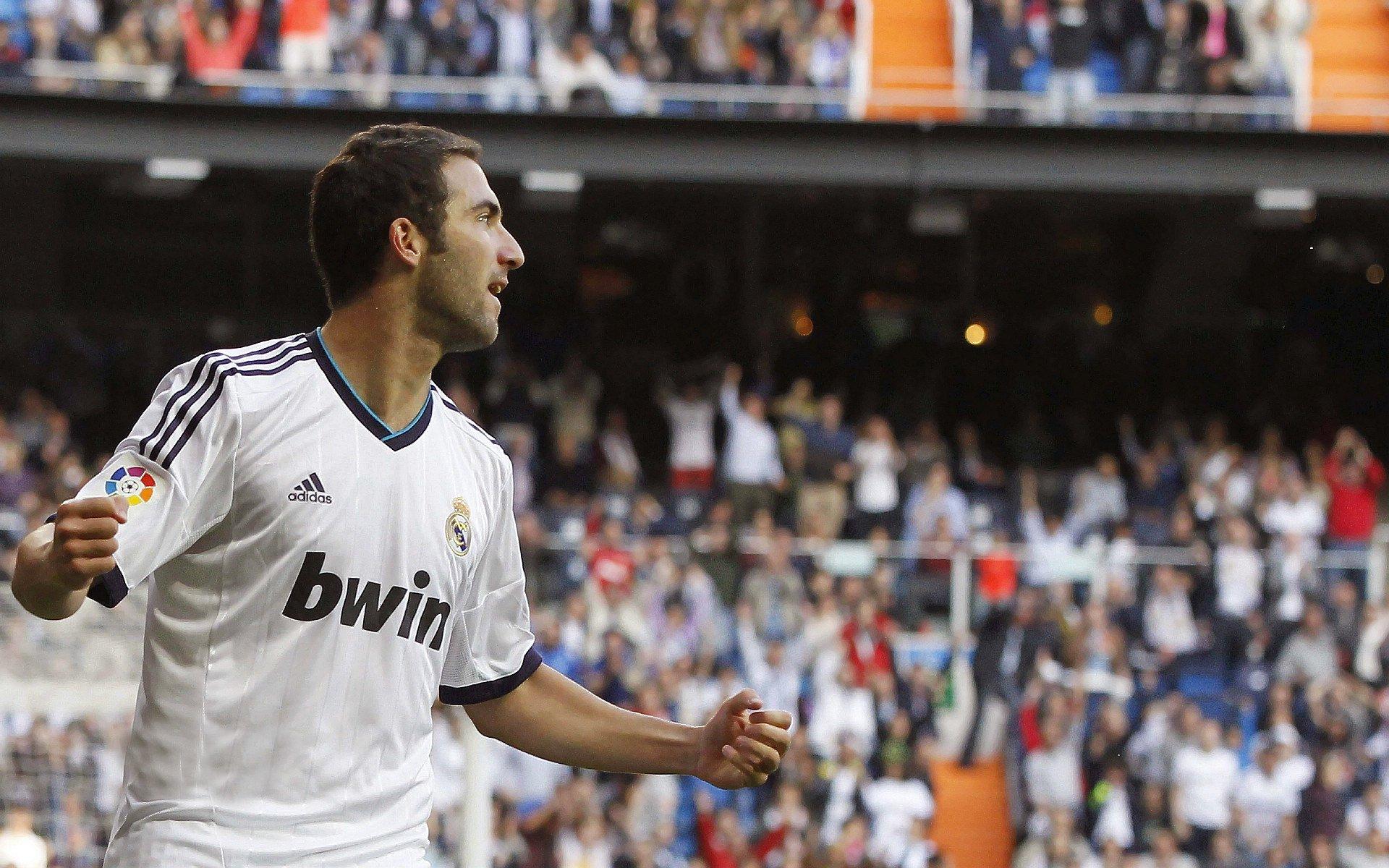 联盟维持格林技术犯规判罚 再领4次将面临禁赛处罚